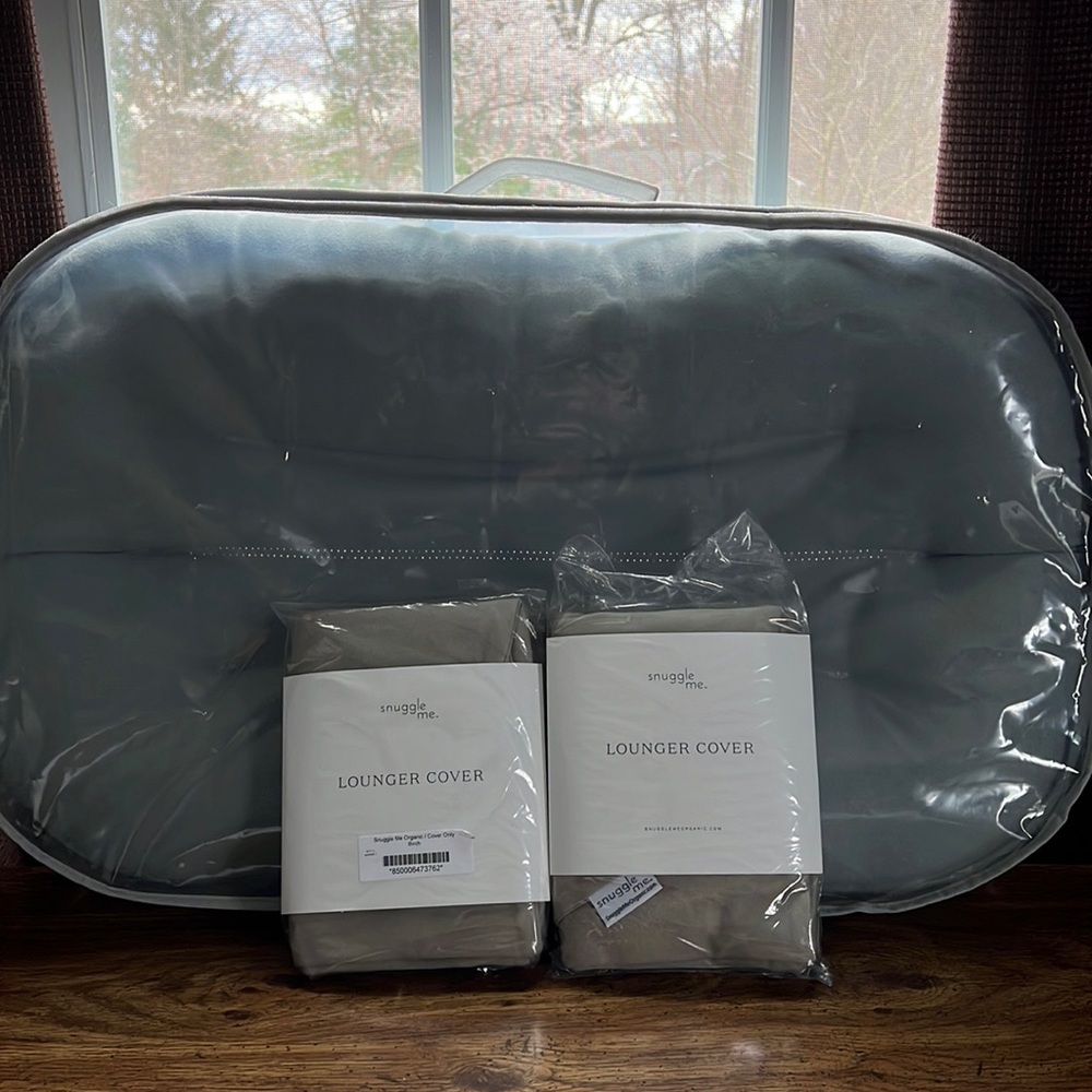Snuggle Me Organic Infant Lounger + 2 Covers